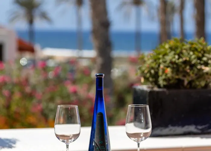 Beachside Surf&Sun Villa Playa las Americas